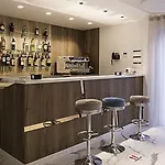 Hotel San Vincenzo 4*