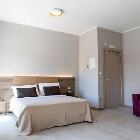 San Vincenzo 4*
