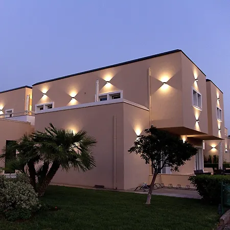 San Vincenzo 4*